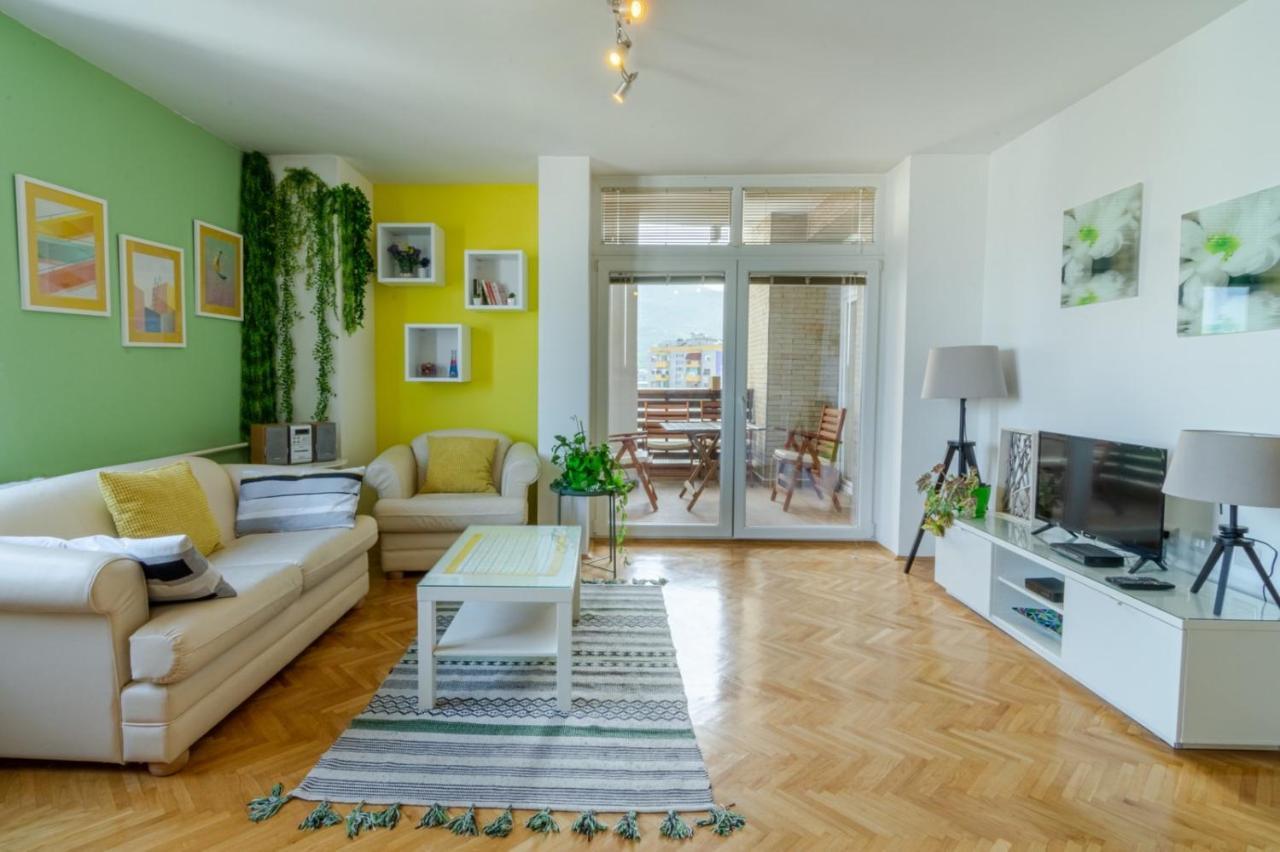 Green Paradise Square Apartment Skopje Exterior photo