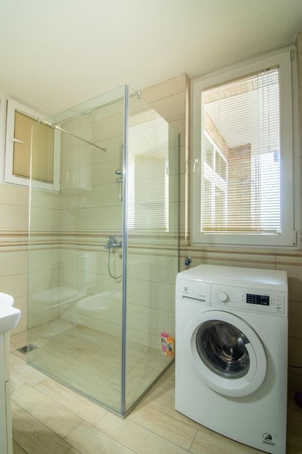 Green Paradise Square Apartment Skopje Exterior photo